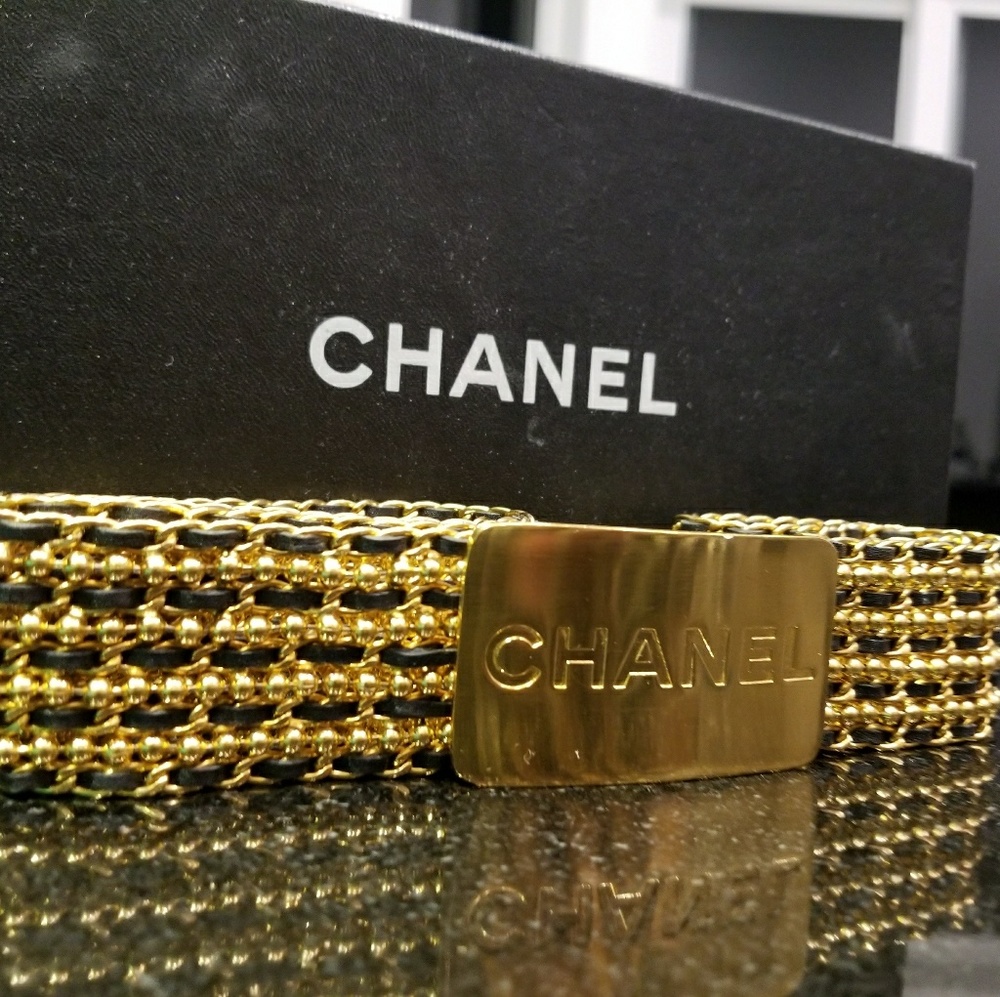 Traded Vintage Chanel Belt - Picture 3 of 7